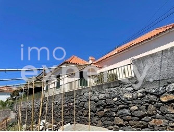 Moradia T3 para Venda em Funchal (Santa Luzia) Foto 7