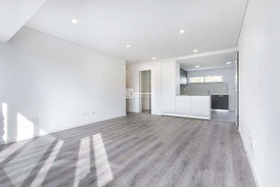 Apartamento T3 para Venda em Olivais