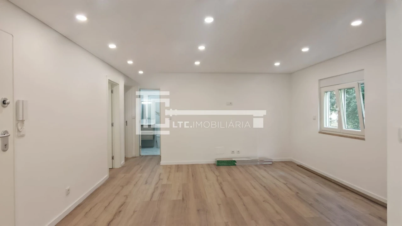 Apartamento T3 para Venda em Olivais Foto 8