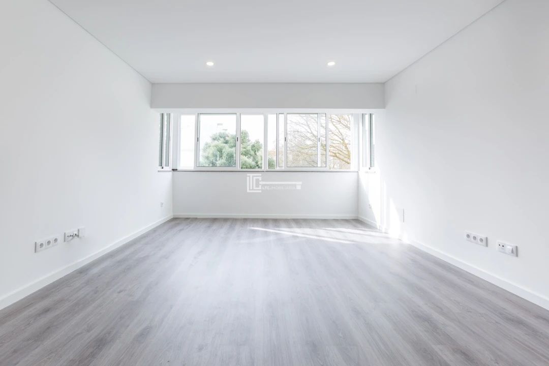 Apartamento T3 para Venda em Olivais Foto 3