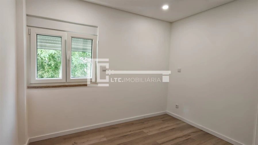 Apartamento T3 para Venda em Olivais Foto 17