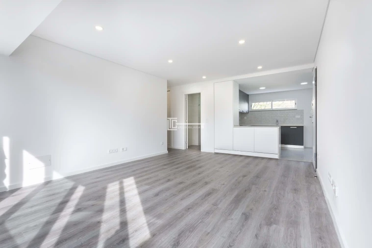Apartamento T3 para Venda em Olivais Foto 4