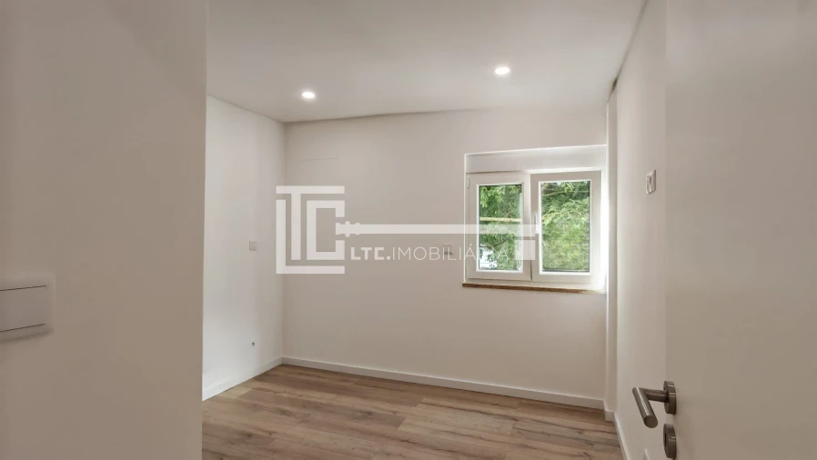 Apartamento T3 para Venda em Olivais Foto 16