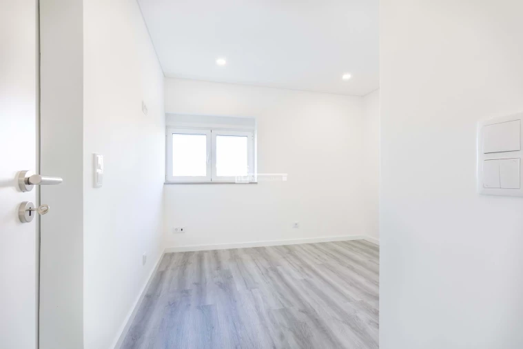 Apartamento T3 para Venda em Olivais Foto 12