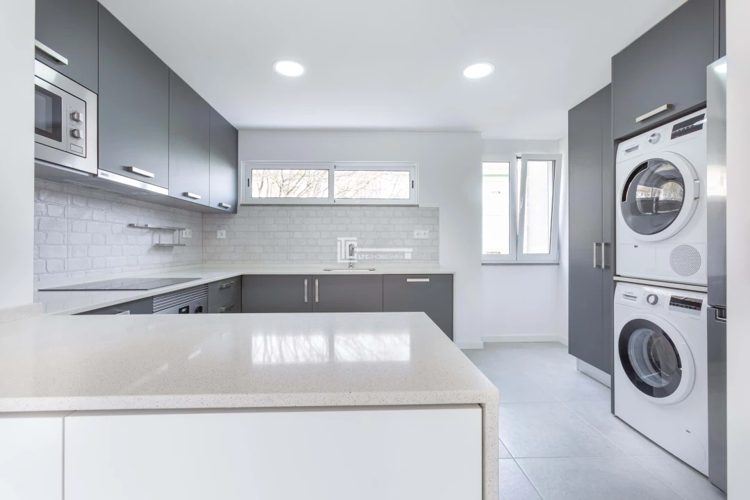 Apartamento T3 para Venda em Olivais Foto 6