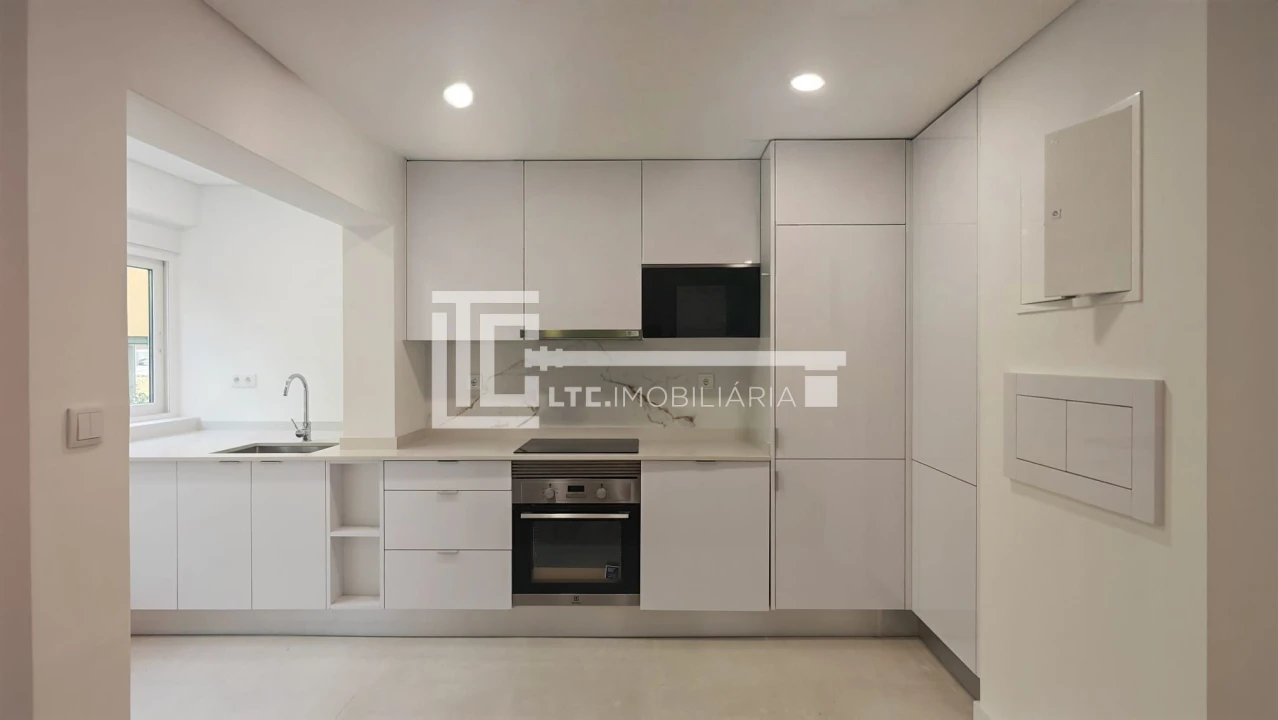 Apartamento T3 para Venda em Olivais Foto 1