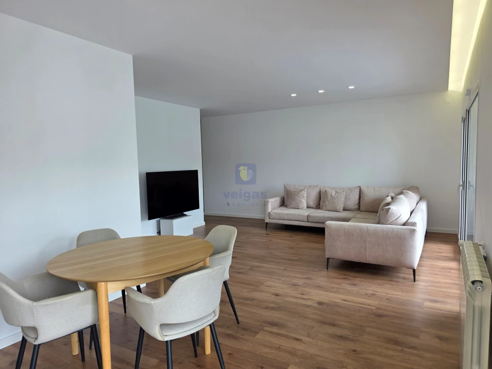 Apartamento T2 para Venda em Leiria, Pousos, Barreira e Cortes Foto 14