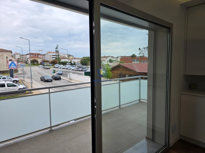 Apartamento T2 para Venda em Leiria, Pousos, Barreira e Cortes Foto 11