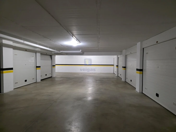 Apartamento T2 para Venda em Leiria, Pousos, Barreira e Cortes Foto 30