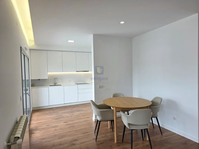 Apartamento T2 para Venda em Leiria, Pousos, Barreira e Cortes Foto 8