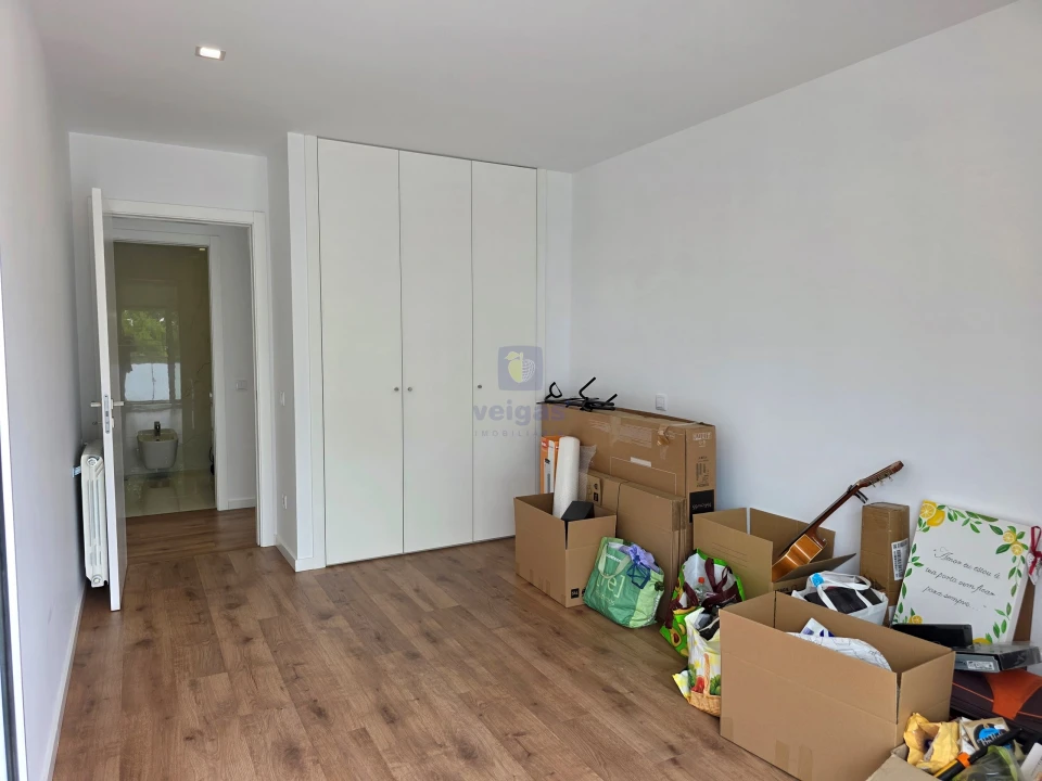 Apartamento T2 para Venda em Leiria, Pousos, Barreira e Cortes Foto 25