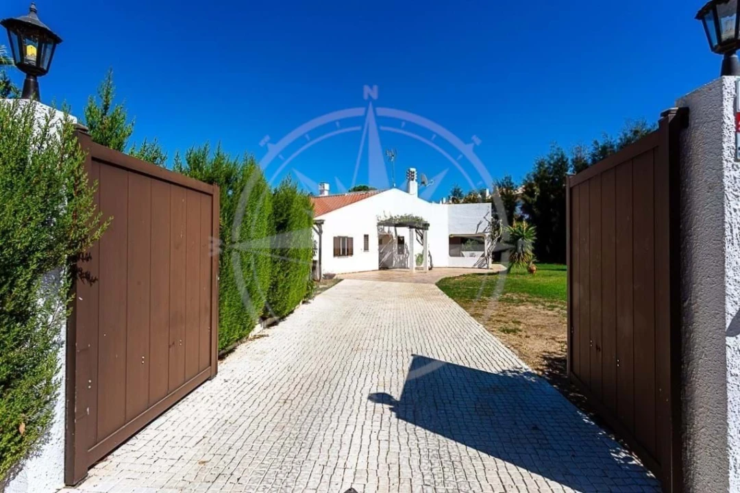 Moradia T3 para Venda em Conceição e Cabanas de Tavira Foto 3