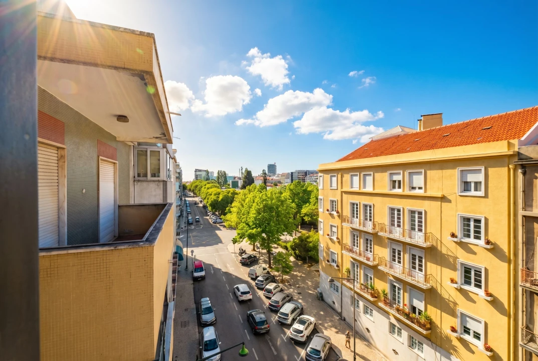 Apartamento T3 para Arrendamento em Areeiro Foto 26
