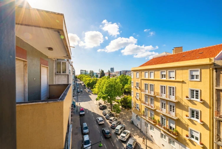 Apartamento T3 para Arrendamento em Areeiro Foto 26