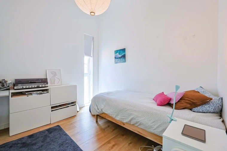 Moradia T3 para Venda em Porto Salvo Foto 33