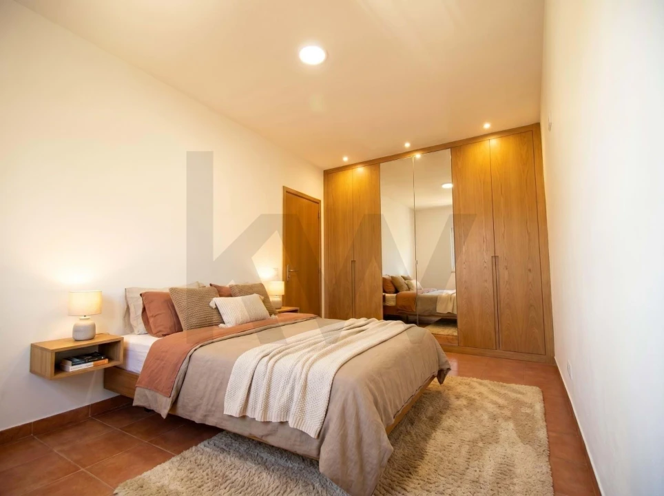 Apartamento T2 para Venda em Monchique Foto 10
