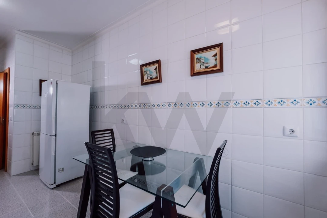 Apartamento T3 para Venda em Viseu Foto 19