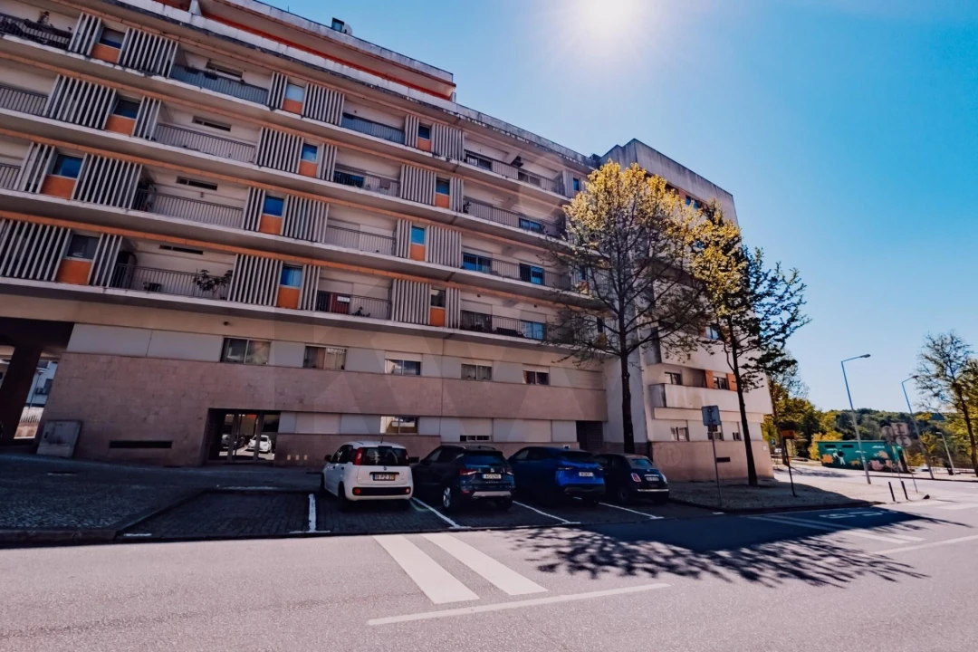 Apartamento T3 para Venda em Viseu Foto 4