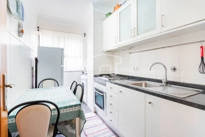 Apartamento para Venda em Caniço