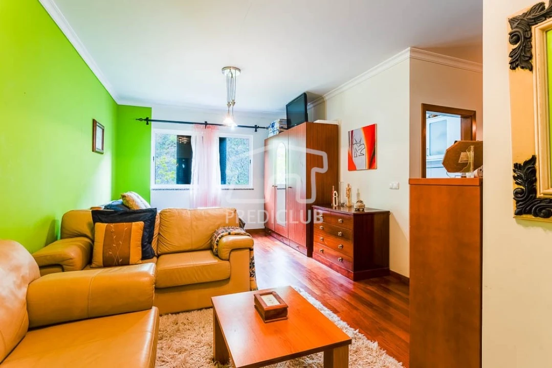 Apartamento para Venda em Caniço Foto 8