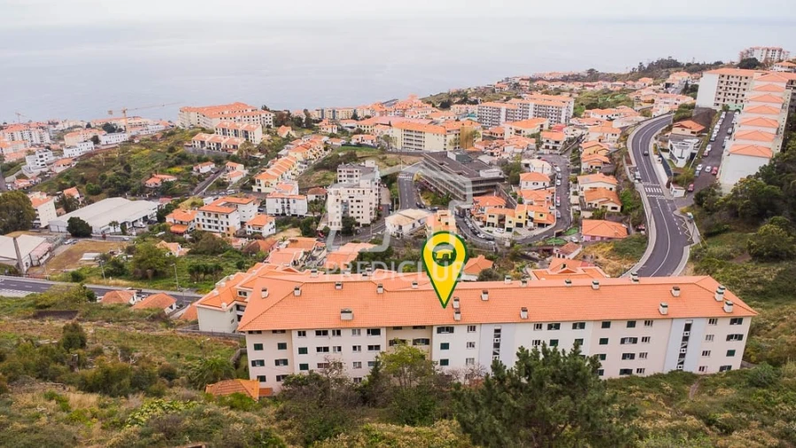 Apartamento para Venda em Caniço Foto 3