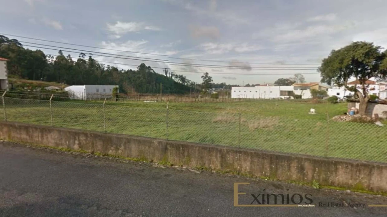 Terreno para Venda em Duas Igrejas Foto 1