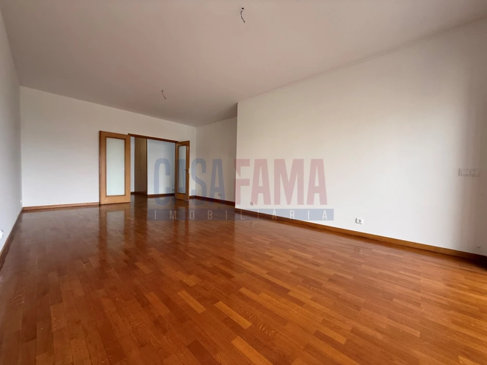 Apartamento T3 para Venda em Póvoa de Varzim, Beiriz e Argivai Foto 4