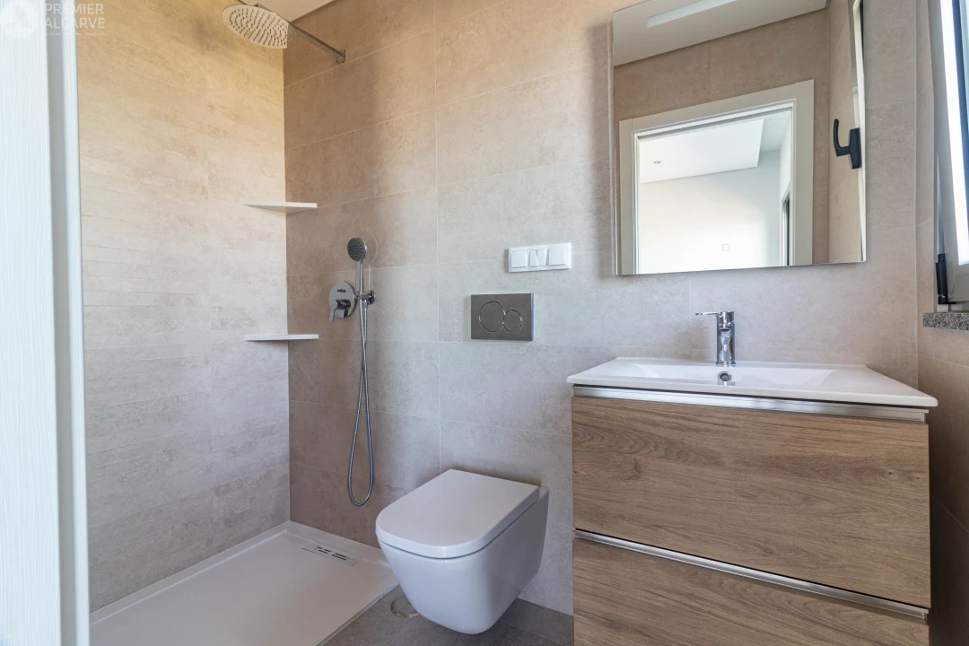 Apartamento T3 para Venda em Montenegro Foto 23