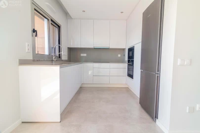 Apartamento T3 para Venda em Montenegro