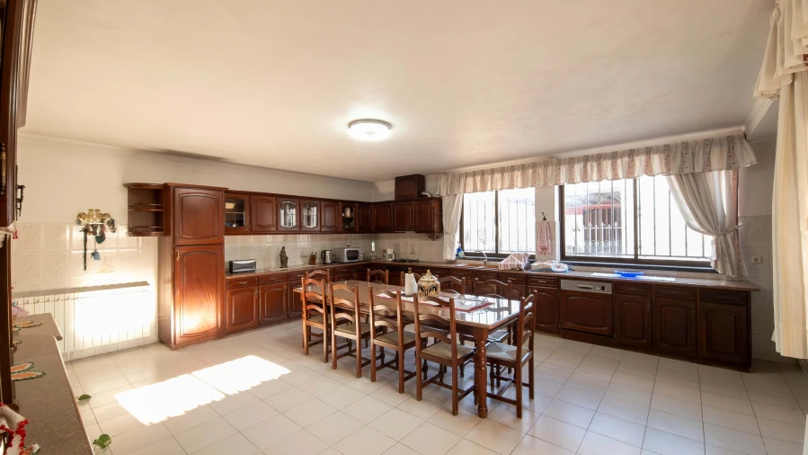 Moradia T4 para Venda em Aljubarrota Foto 37