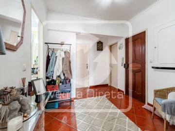 Apartamento T2 para Venda em Santa Iria de Azoia, São João da Talha e Bobadela