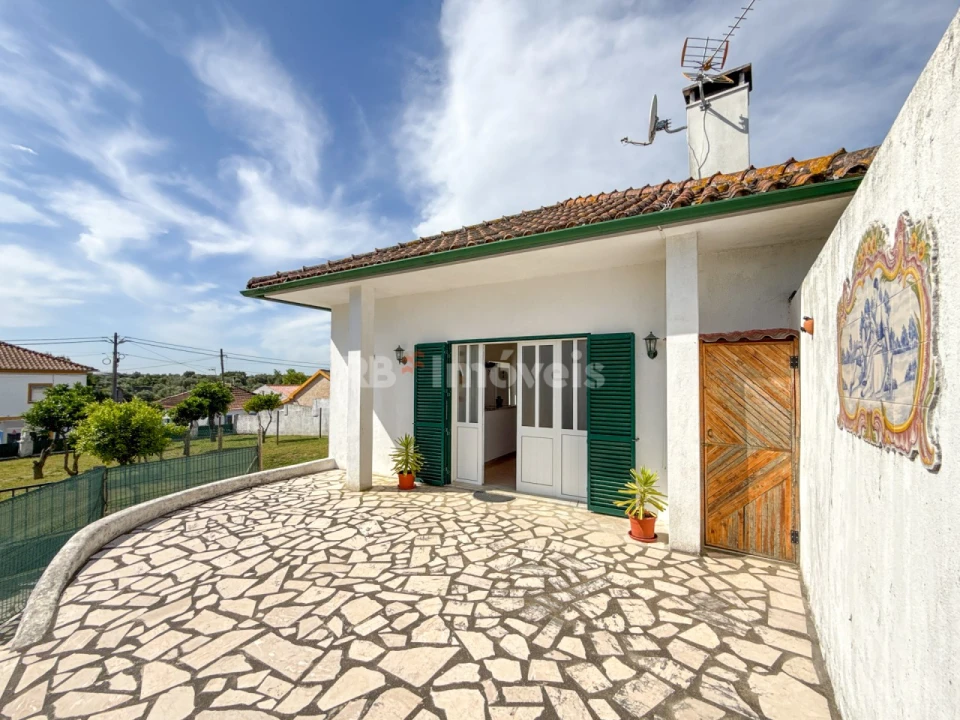 Moradia T5 para Venda em Paialvo Foto 4