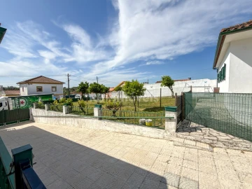 Moradia T5 para Venda em Paialvo