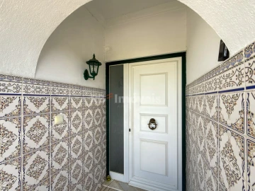 Moradia T5 para Venda em Paialvo
