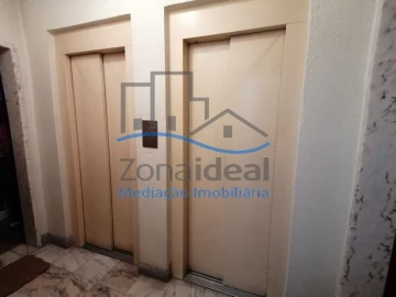 Apartamento T3 para Venda em Alenquer (Santo Estêvão e Triana)