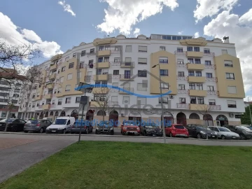 Apartamento T3 para Venda em Alenquer (Santo Estêvão e Triana)