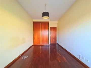 Apartamento T2 para Venda em Anta e Guetim