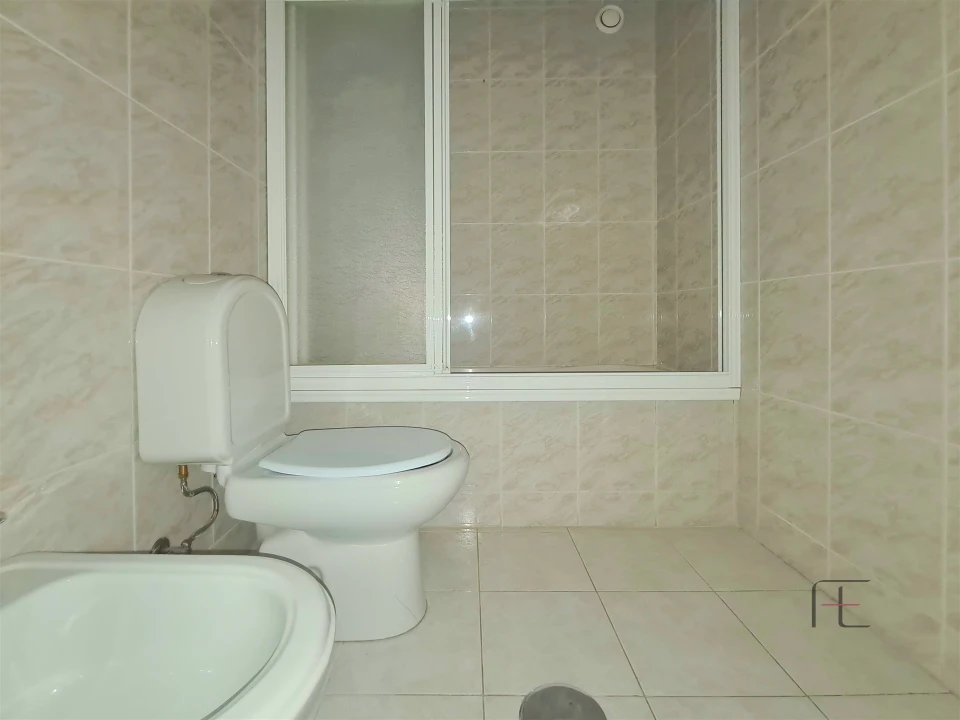 Apartamento T2 para Venda em Anta e Guetim Foto 11