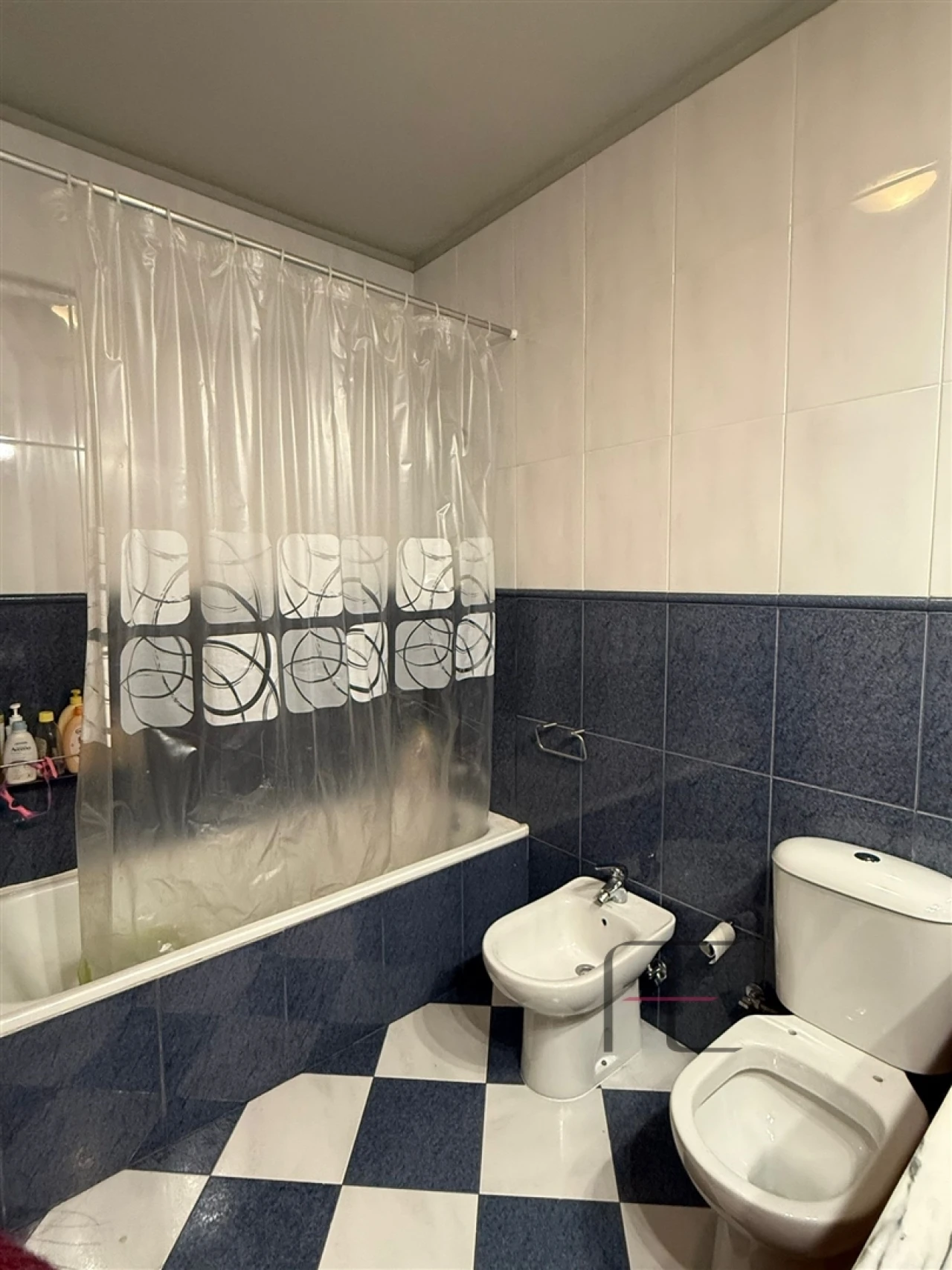 Apartamento T4 para Venda em Castêlo da Maia Foto 17