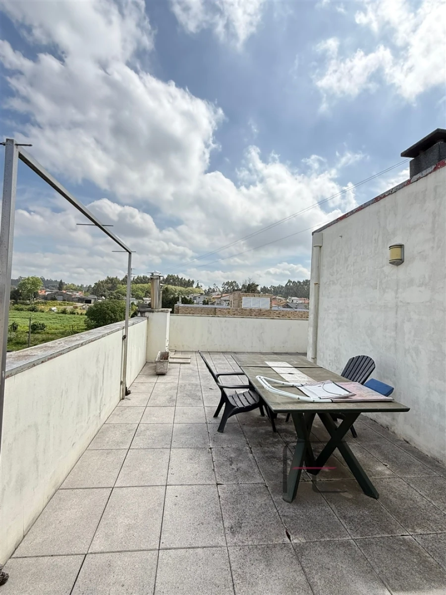 Apartamento T4 para Venda em Castêlo da Maia Foto 18