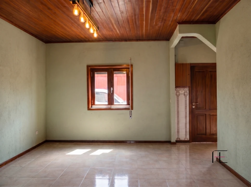 Moradia T2 para Venda em Santa Marinha e São Pedro da Afurada Foto 5
