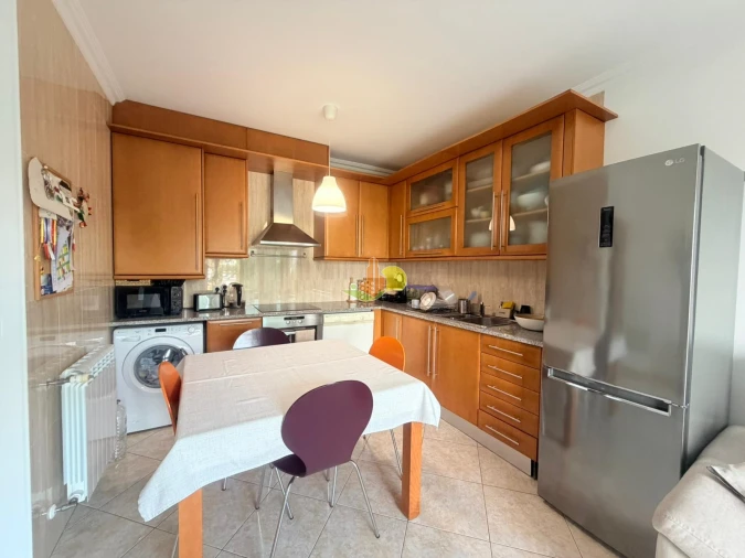 Apartamento T1 para Venda em Tavarede Foto 9