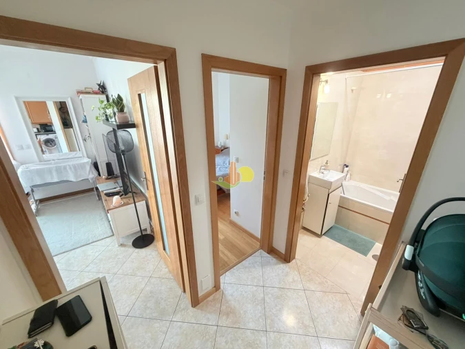 Apartamento T1 para Venda em Tavarede Foto 16