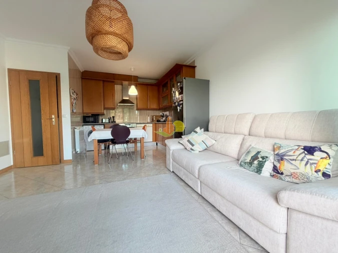 Apartamento T1 para Venda em Tavarede Foto 7