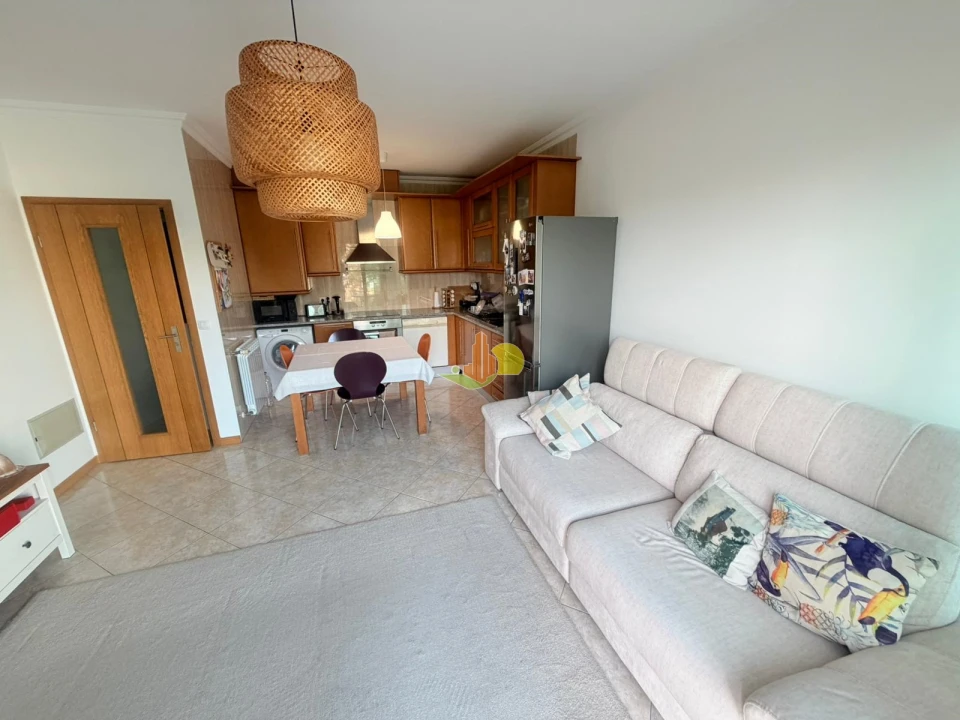 Apartamento T1 para Venda em Tavarede Foto 11