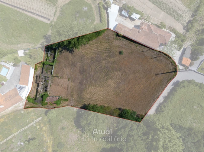 Moradia T3 para Venda em Tabuadelo e São Faustino Foto 3