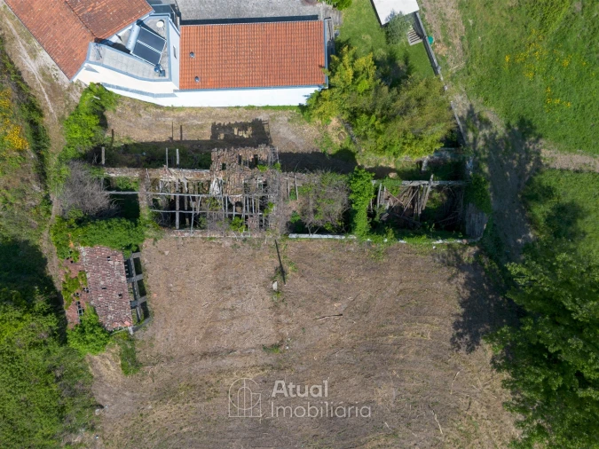 Moradia T3 para Venda em Tabuadelo e São Faustino Foto 10