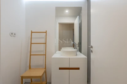 Apartamento T3 para Arrendamento em Aldoar, Foz do Douro e Nevogilde