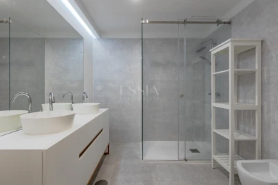 Apartamento T3 para Arrendamento em Aldoar, Foz do Douro e Nevogilde