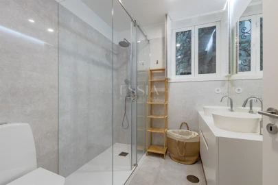 Apartamento T3 para Arrendamento em Aldoar, Foz do Douro e Nevogilde